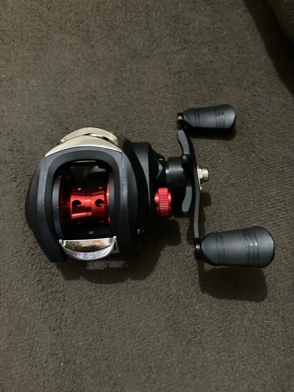Vara e carretilha de pesca  - Foto 5