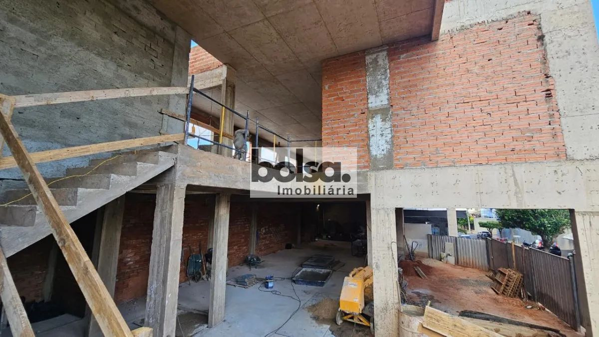PRÉDIO COMERCIAL EM FASE DE CONSTRUÇÃO ! ! - Foto 4