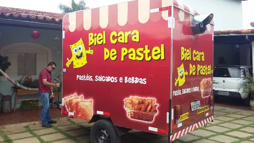 Trailer pastel food