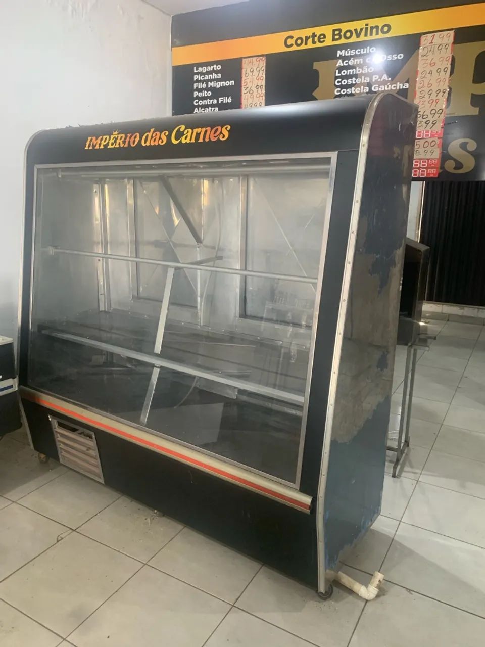 Para exposição de carne grande