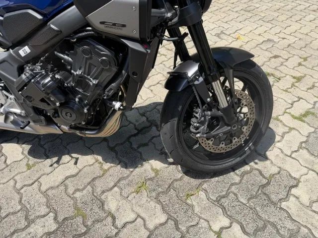 CB 650R 25/26 - Foto 5