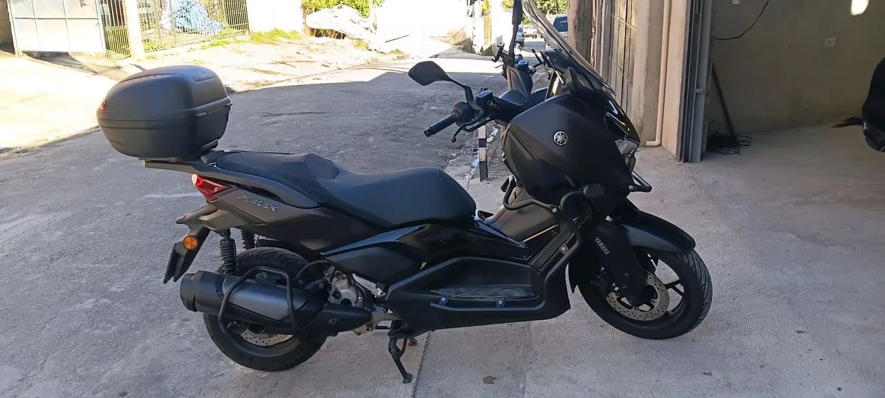 XMAX 300 