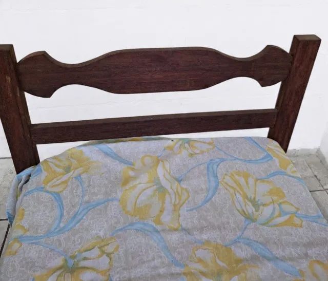 Cama de Solteiro em Madeira Maciça (Rústica)