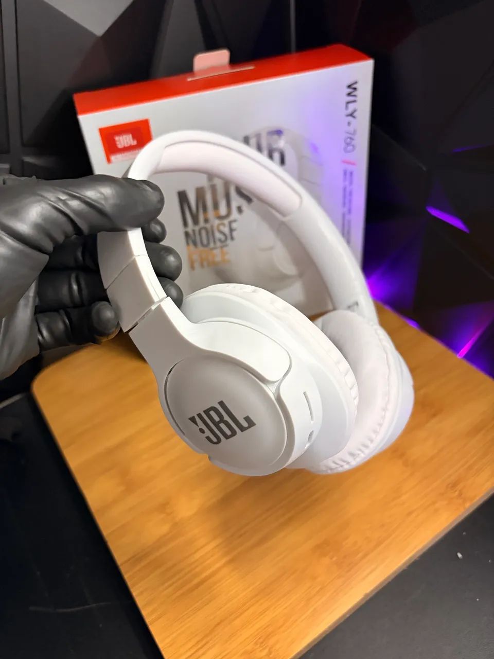 Fone Bluetooth JBL 760 (Cópia) Com garantia