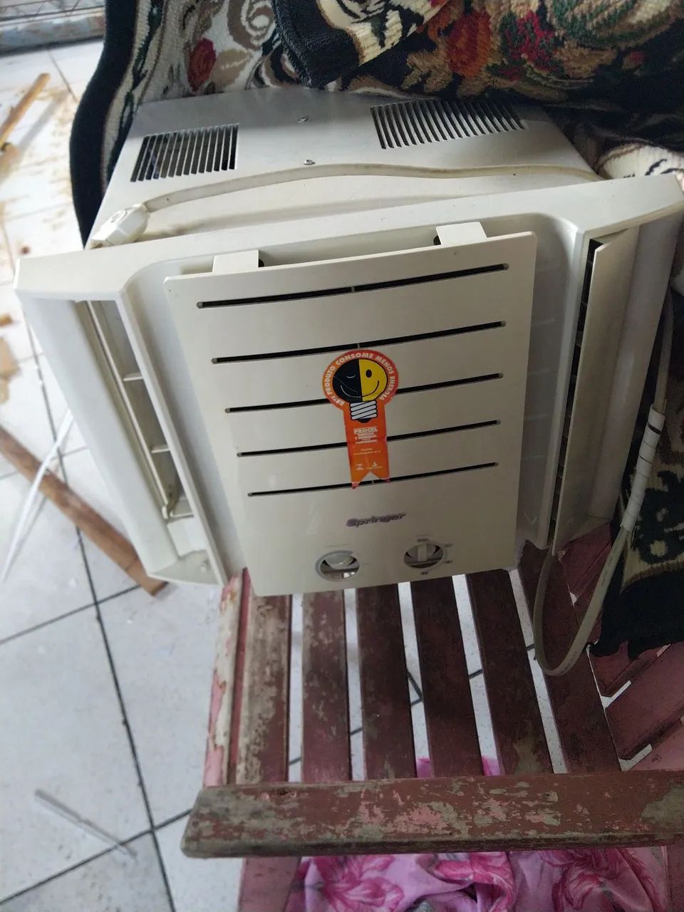 ar condicionado de 7.500 bjus 