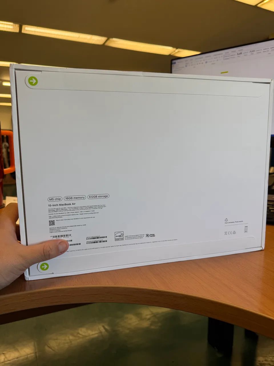 Apple MacBook Air M5, 15 Polegadas - lacrado - Foto 3