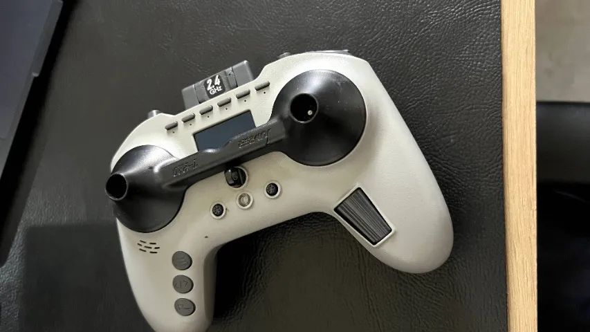 Controle FPV - Foto 2