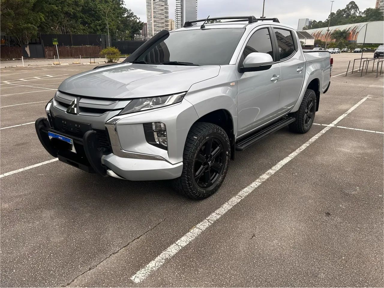 Mitsubishi L200 L200 Triton Sport HPE 2.4 CD Diesel Aut. 2024