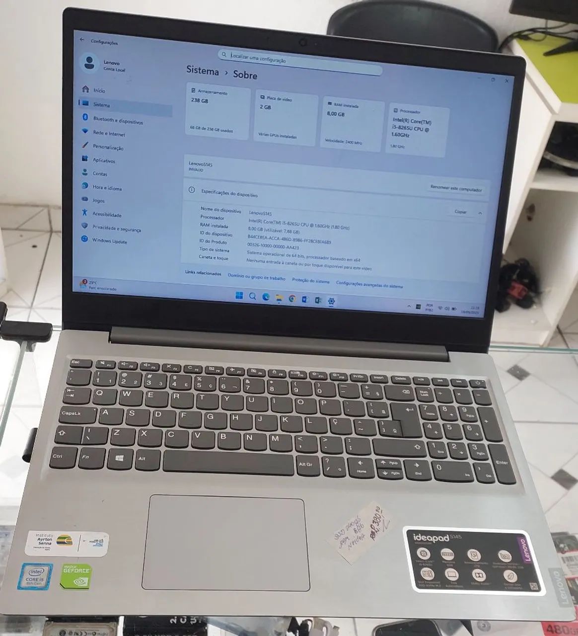 Notebook Lenovo IdeaPad  - Foto 2