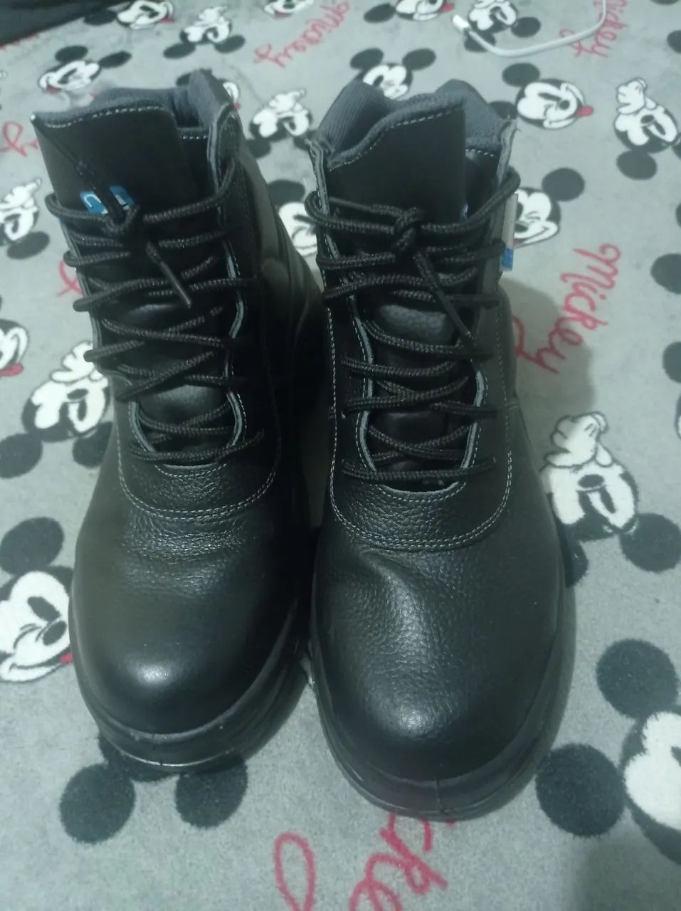 Vendo bota de epi nova número 39!