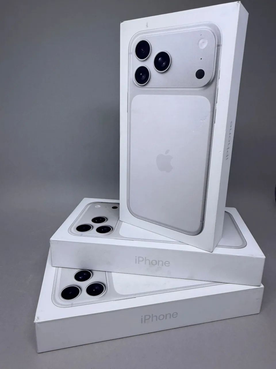 IPHONE 17 PRO MAX - SILVER - 256GB - LACRADO - OFERTA
