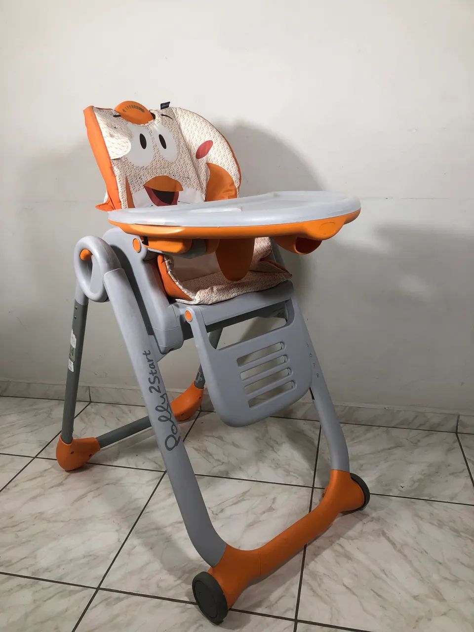 Cadeira De Alimentação Polly2Start Fancy Chicken Bras Chicco Laranja - Semi nova - Foto 2
