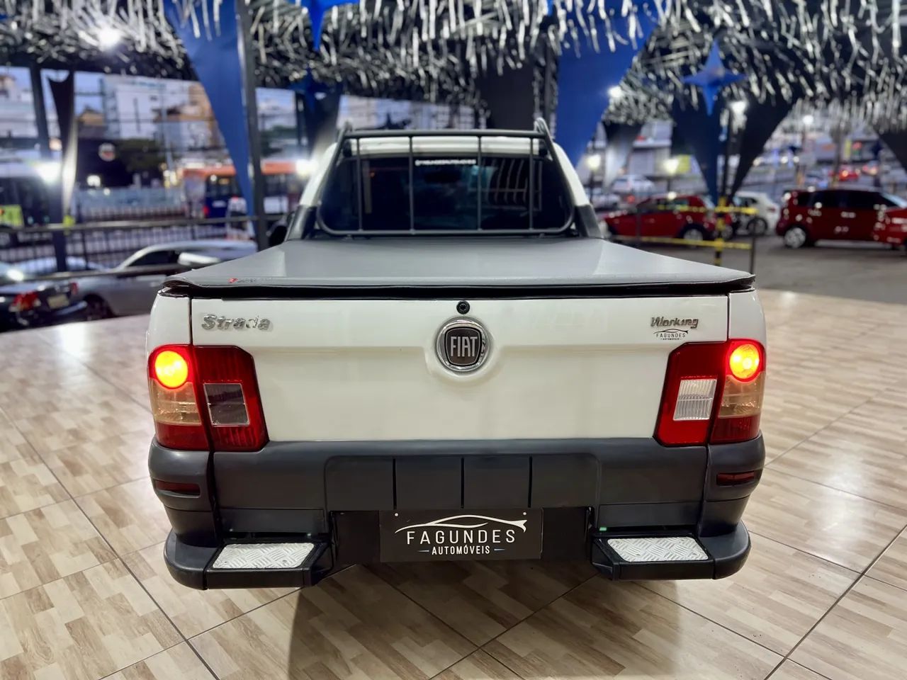 Fiat Strada 1.4 MPI Fire Flex 8V CS 2013 - Foto 4