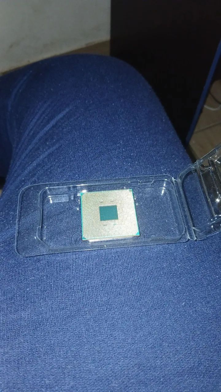 Ryzen 3 3200g usado há 5 meses