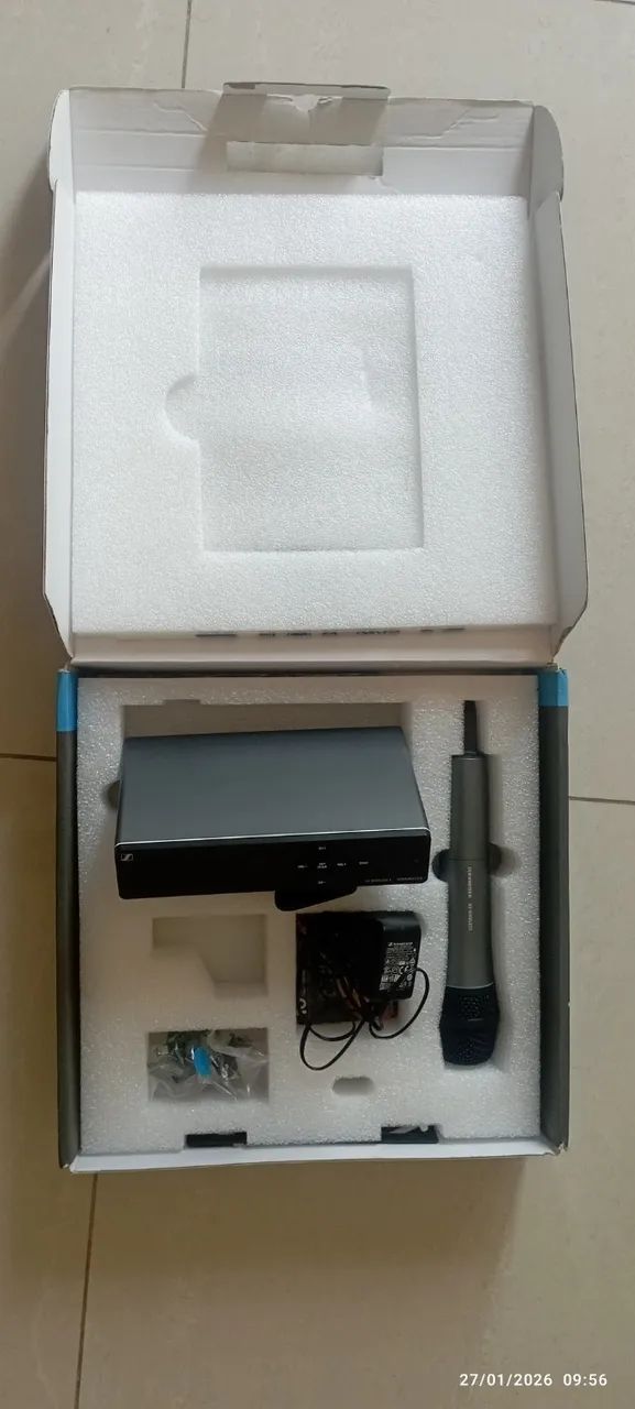 Microfone sem fio Sennheiser XSW1 / 825-A - Foto 4