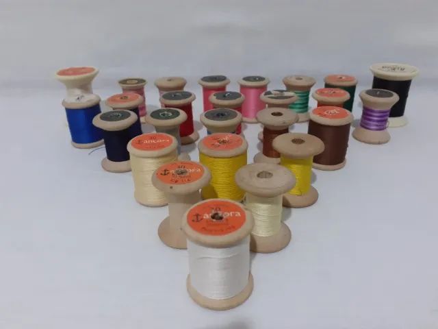 Carretéis de linha vintage feitos de madeira - Foto 4