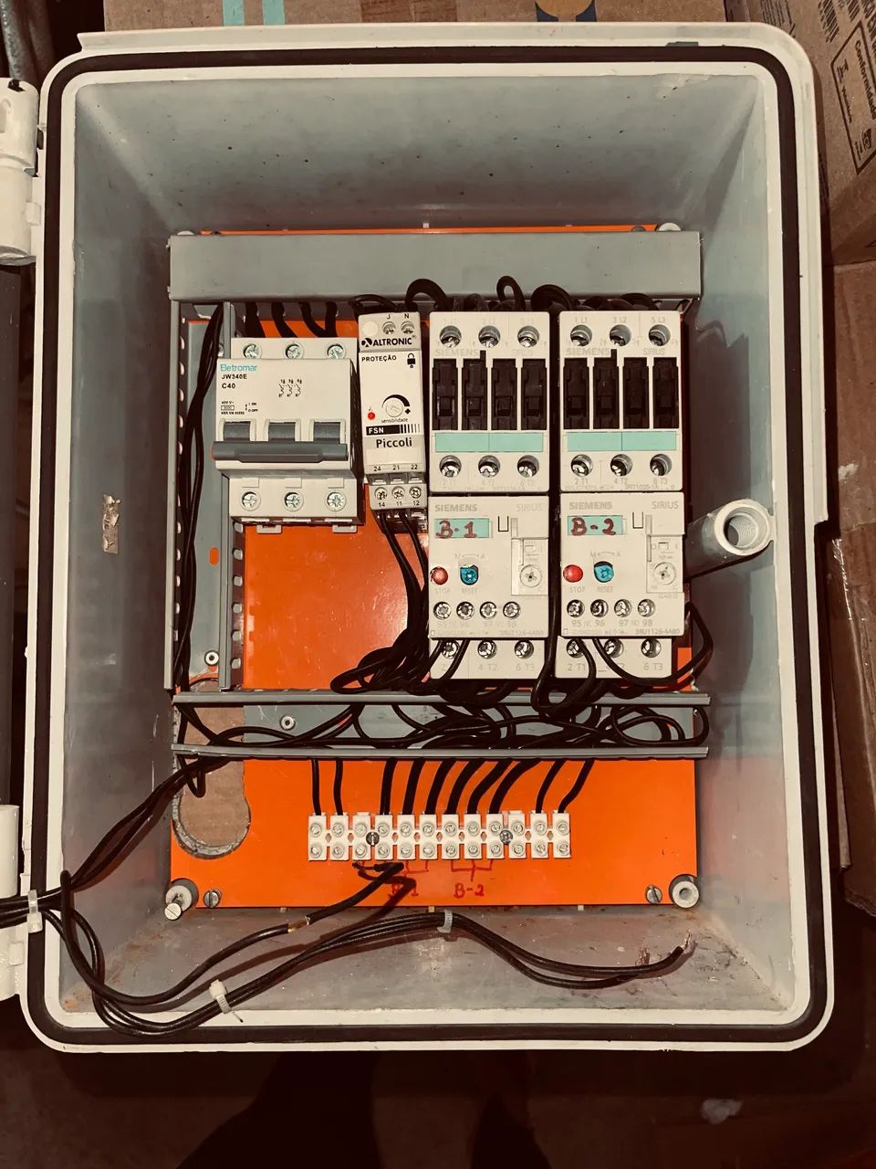 Quadro de comando elétrico  - Foto 2