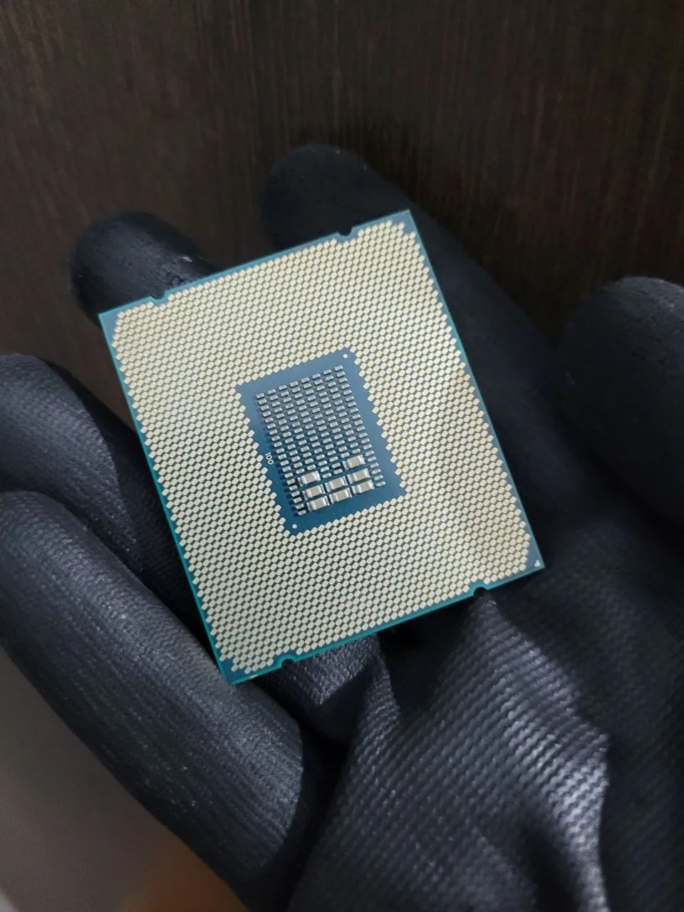 Intel Xeon E5-2680 v4 14 Núcleos / 28 Threads - Foto 2