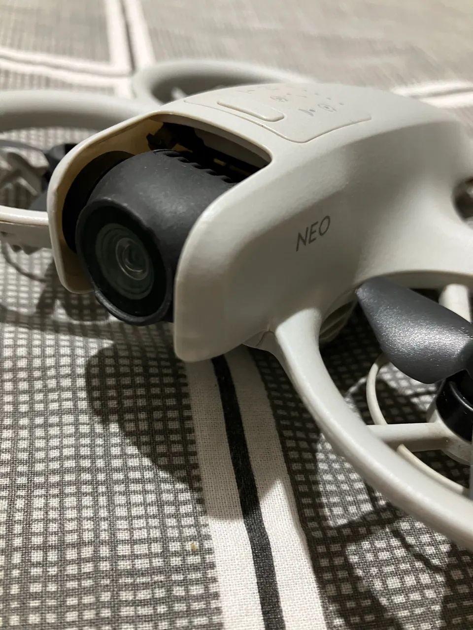 Drone Dji Neo sem bateria 