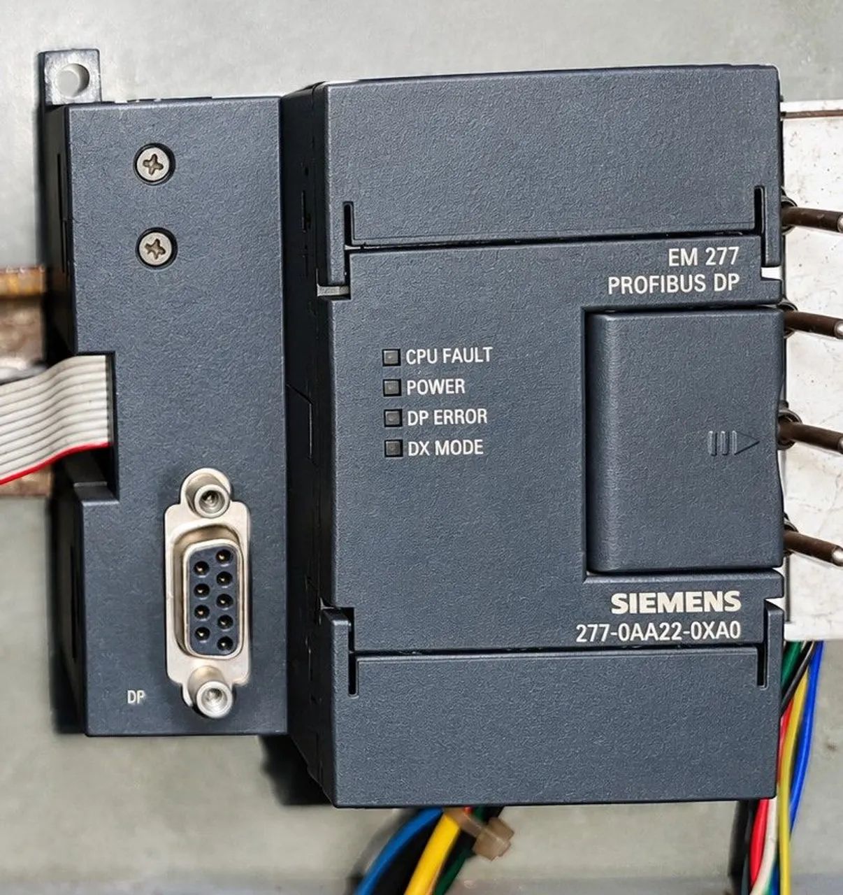 CLP Siemens SIMATIC S7-200, CPU 224, com módulo de comunicação EM 277 PROFIBUS DP. - Foto 2