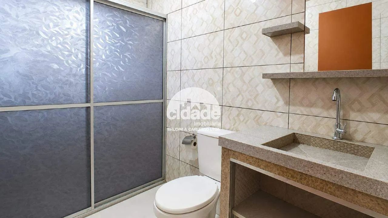 OPORTUNIDADE IMPERDÍVEL  CASA À VENDA - Foto 5
