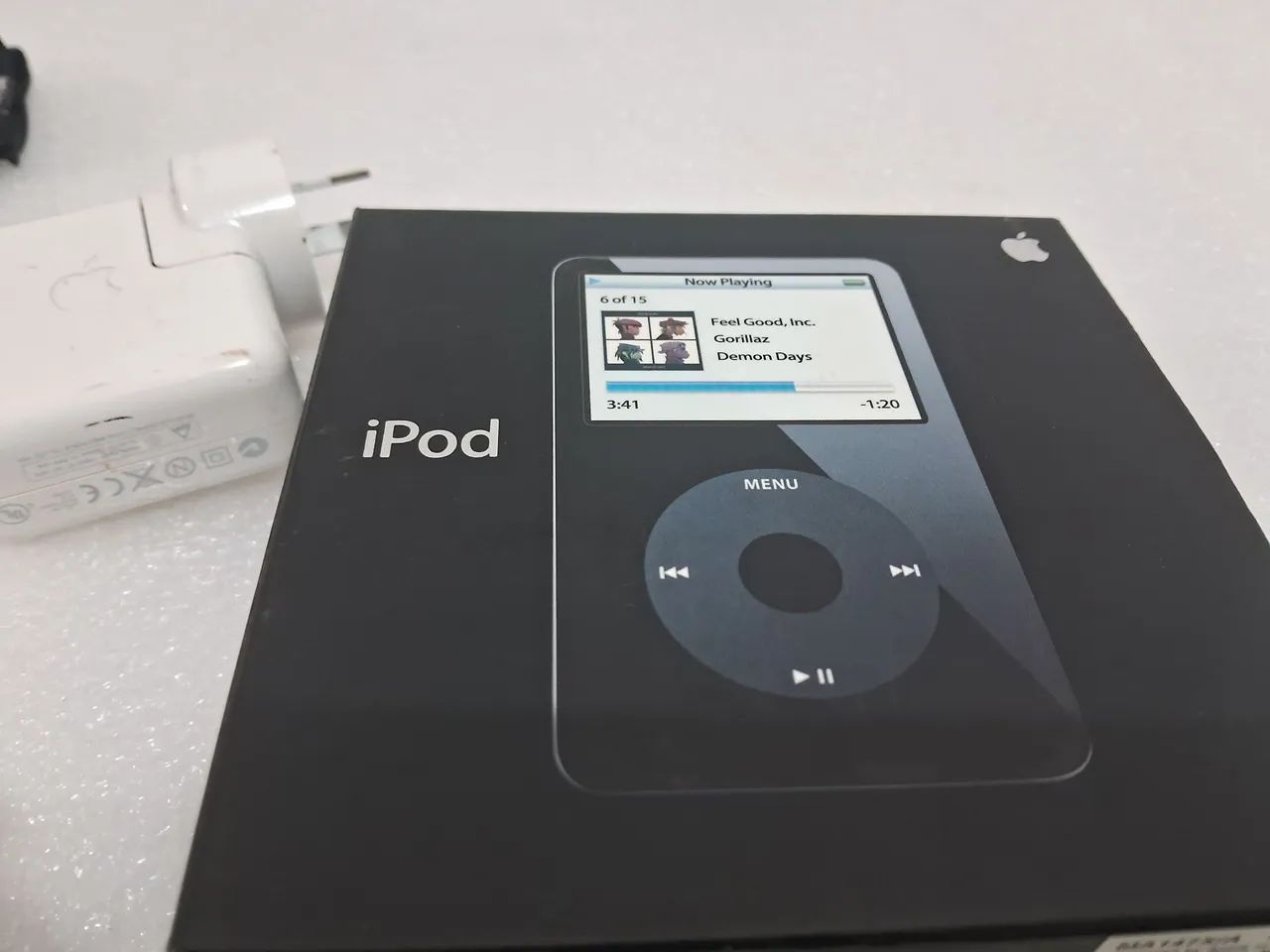 Ipod 5°geração (video) 60 GB modelo A1136 Black - Aparelhos de Som
