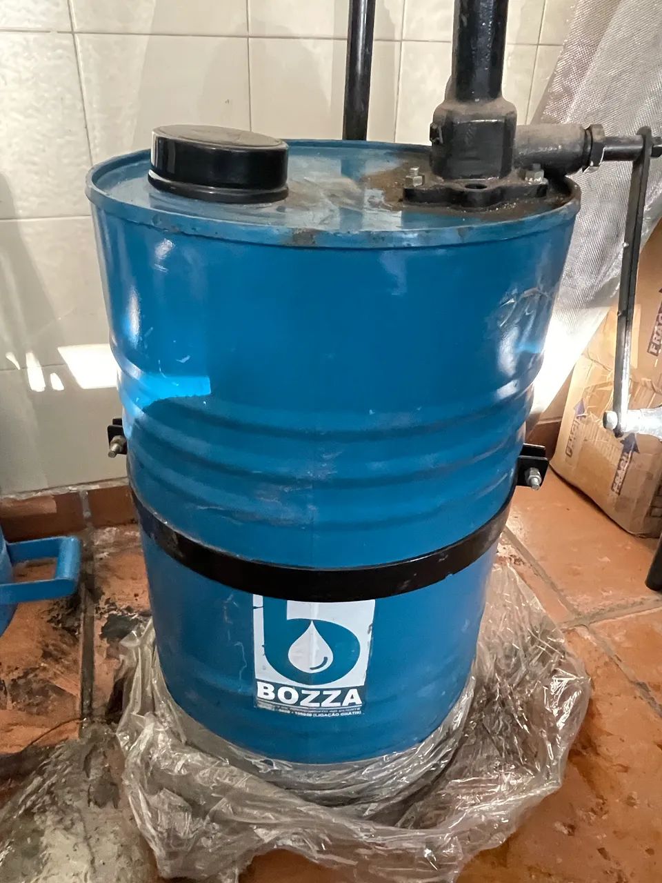Bomba manual de óleo BOZZA - Foto 2