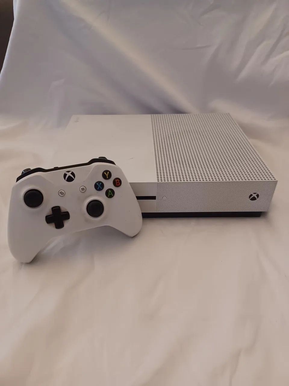Xbox one s 1tb  - Foto 2