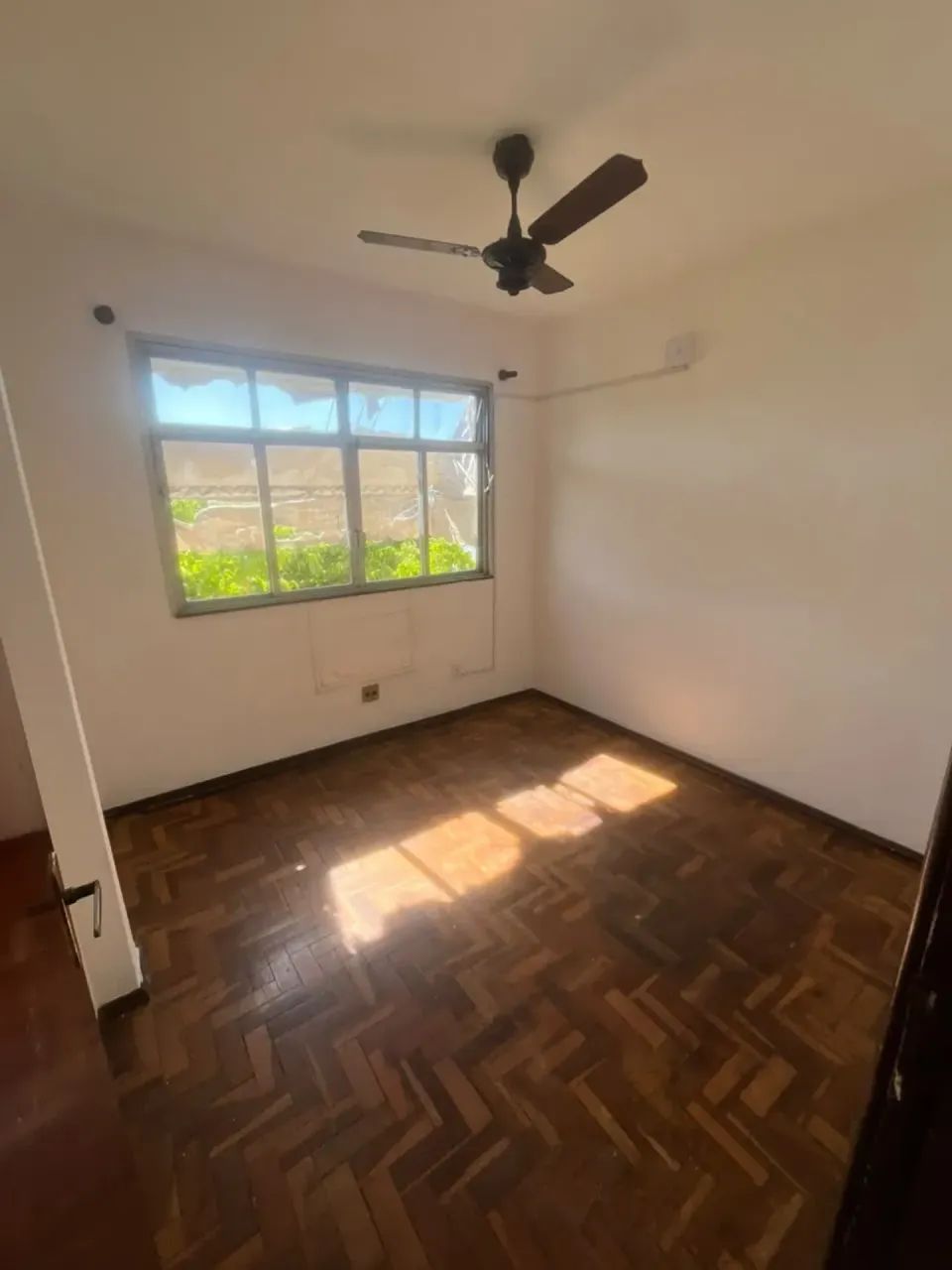Apartamento de 2 quartos com dependência em Olaria - Foto 4