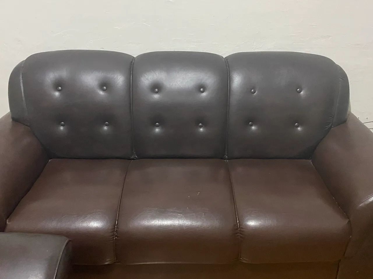 Sofá conjunto. 65082640427393121