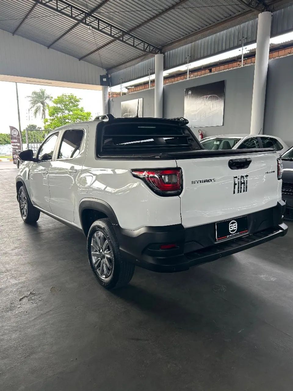 Fiat Strada Freedom 1.3 Flex 8V CD 2022 - Foto 5