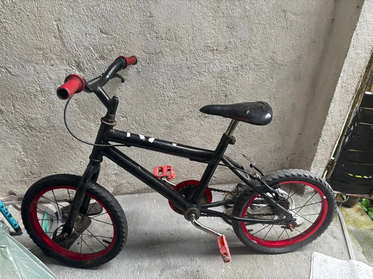 Vende-se bicicleta aro 16