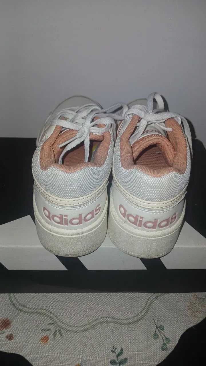 Tênis Adidas Original n° 35 (forma grande)  - Foto 5