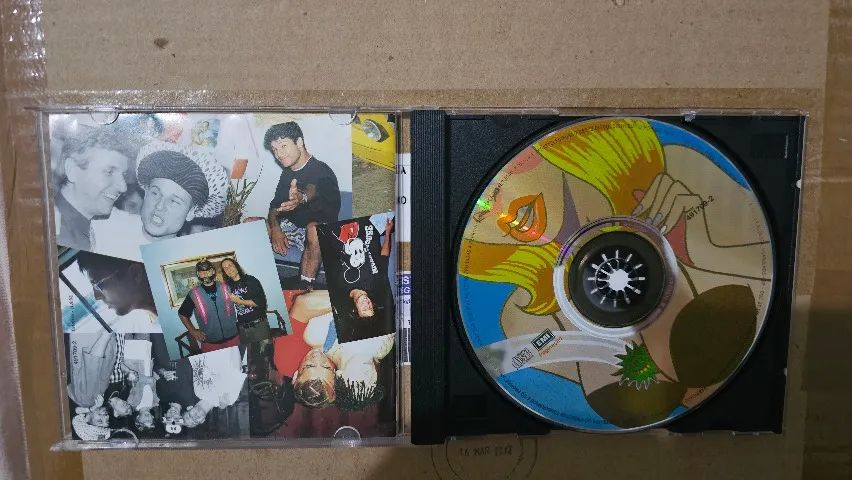 Cd Rom Mamonas Assassinas + Cd Mamonas Assassinas - Foto 2