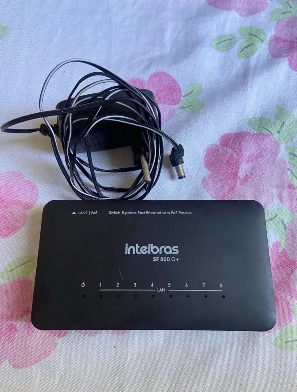 Switch Intelbras de 8 portas Fast 