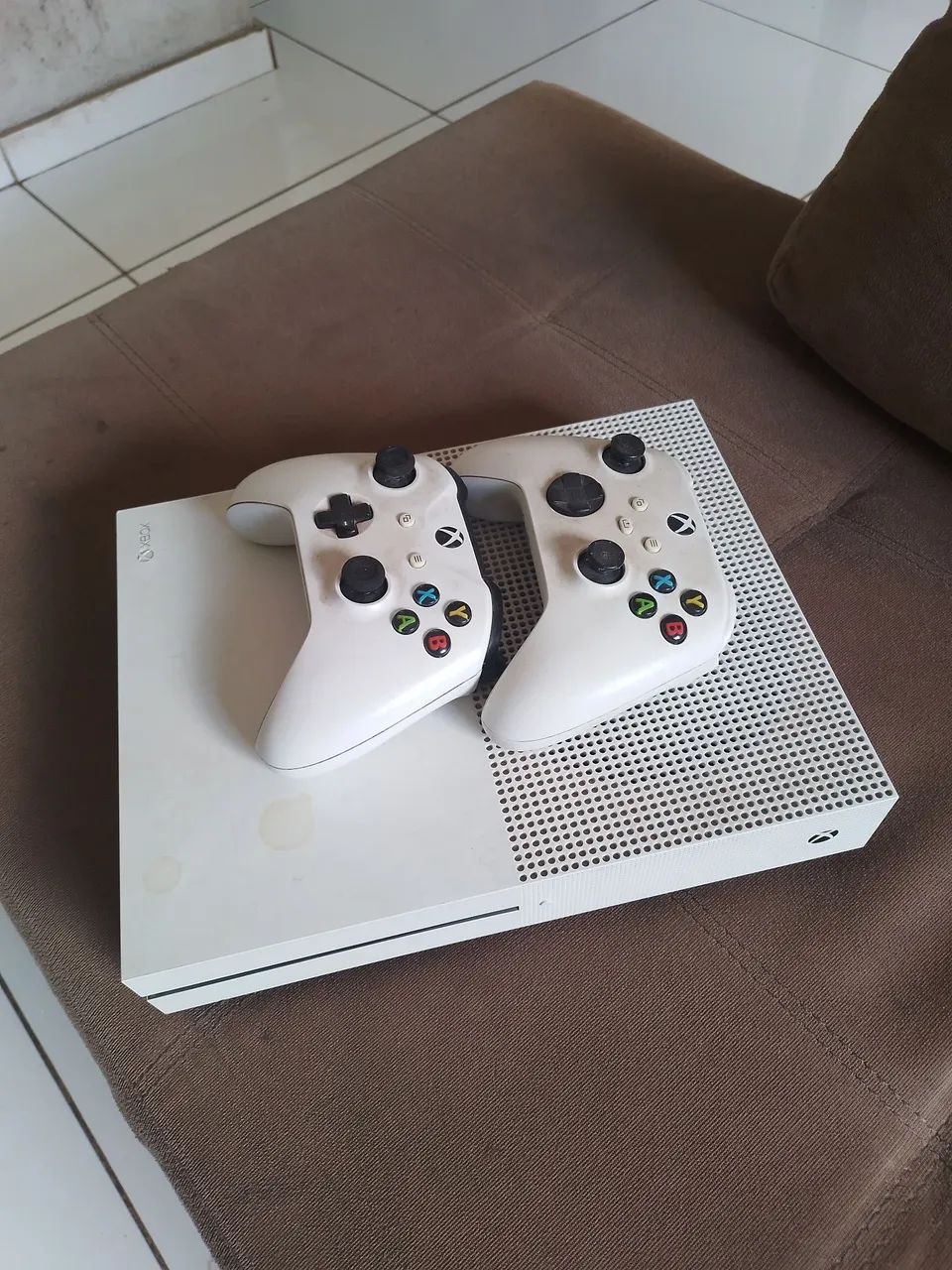XBOX ONE S 1TB 