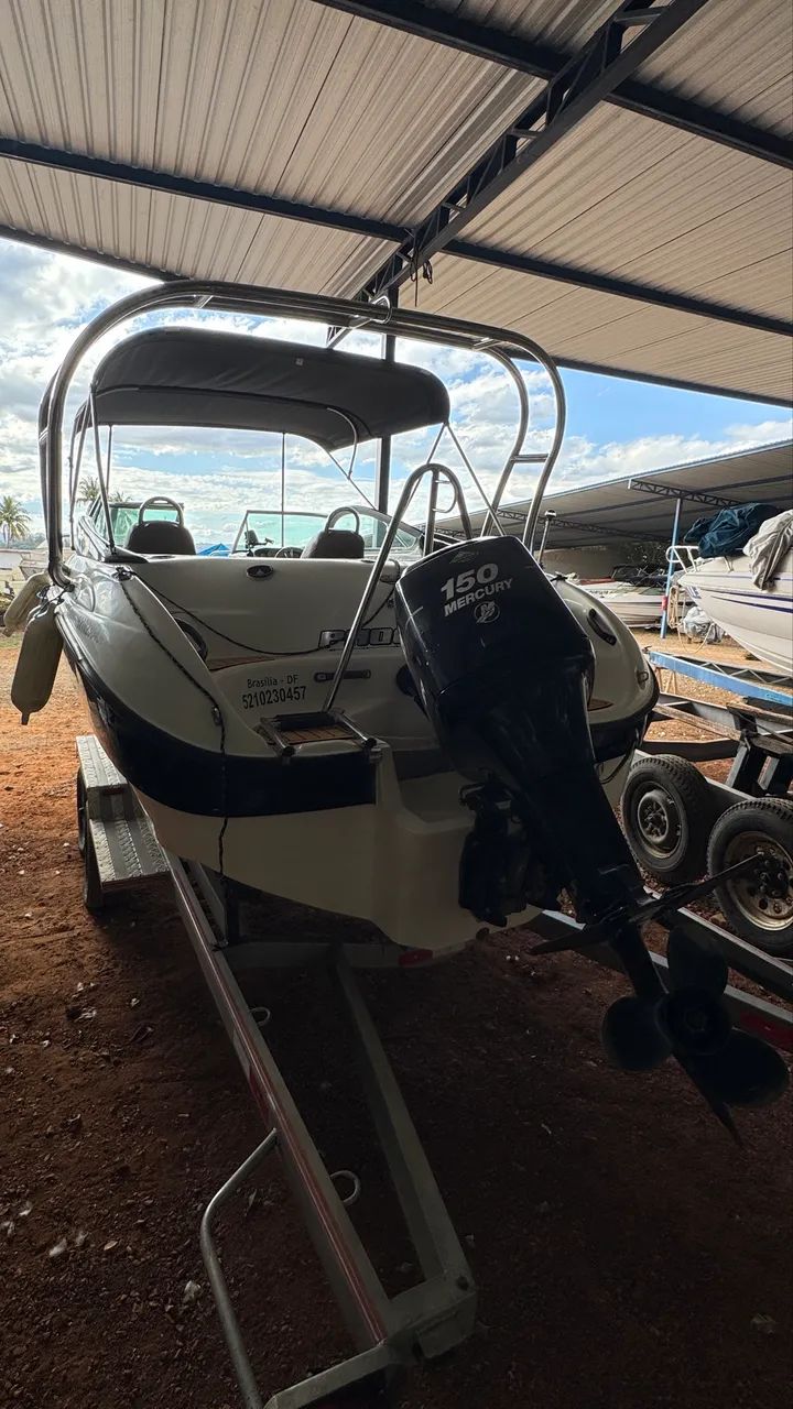 Lancha Phoneix 230 com Mercury 150Hp EFI ano 2010 - Foto 12