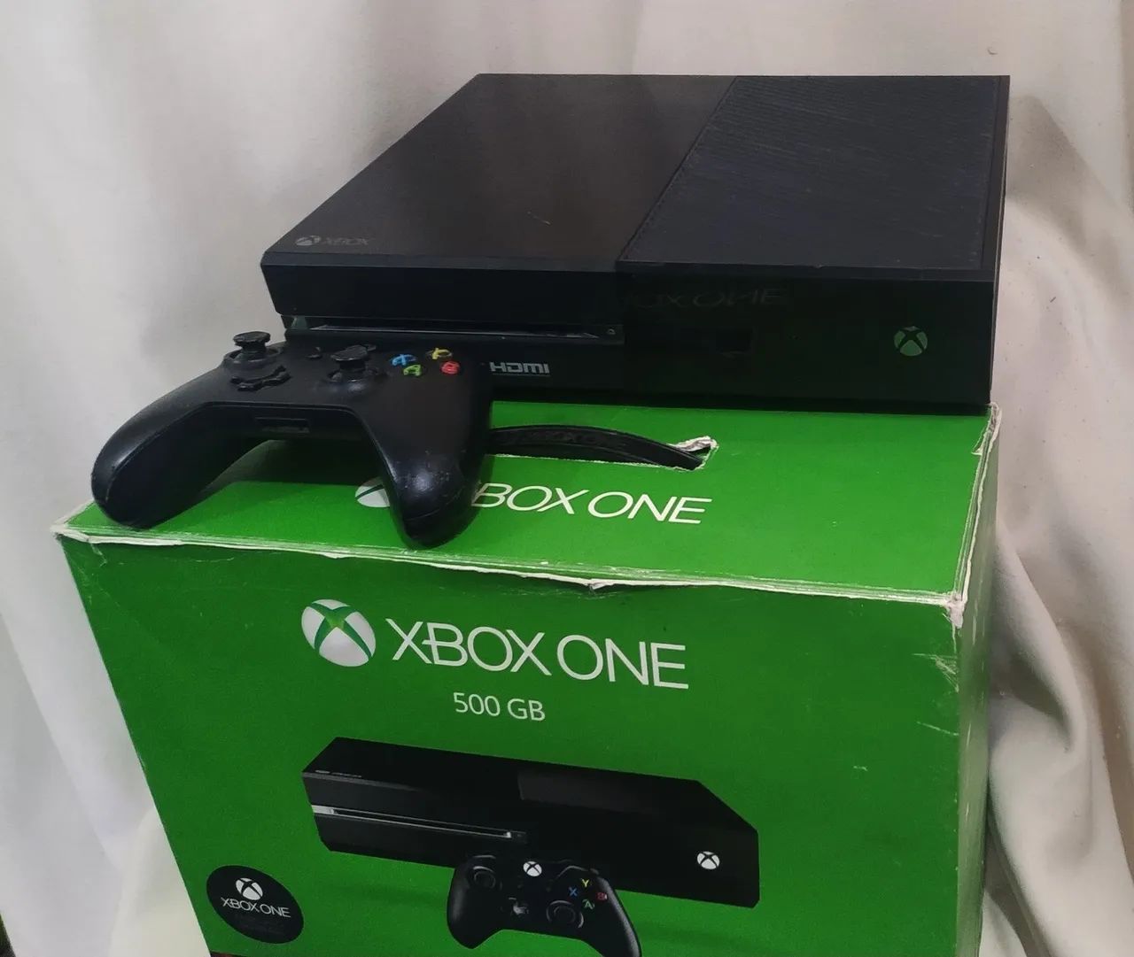 Xbox one + 100 jogos 