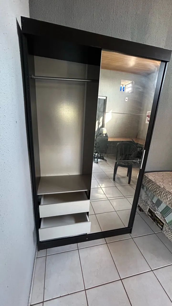 GUARDA ROUPA DE SOLTEIRO COM ESPELHO PORTA DE CORRER - Foto 3