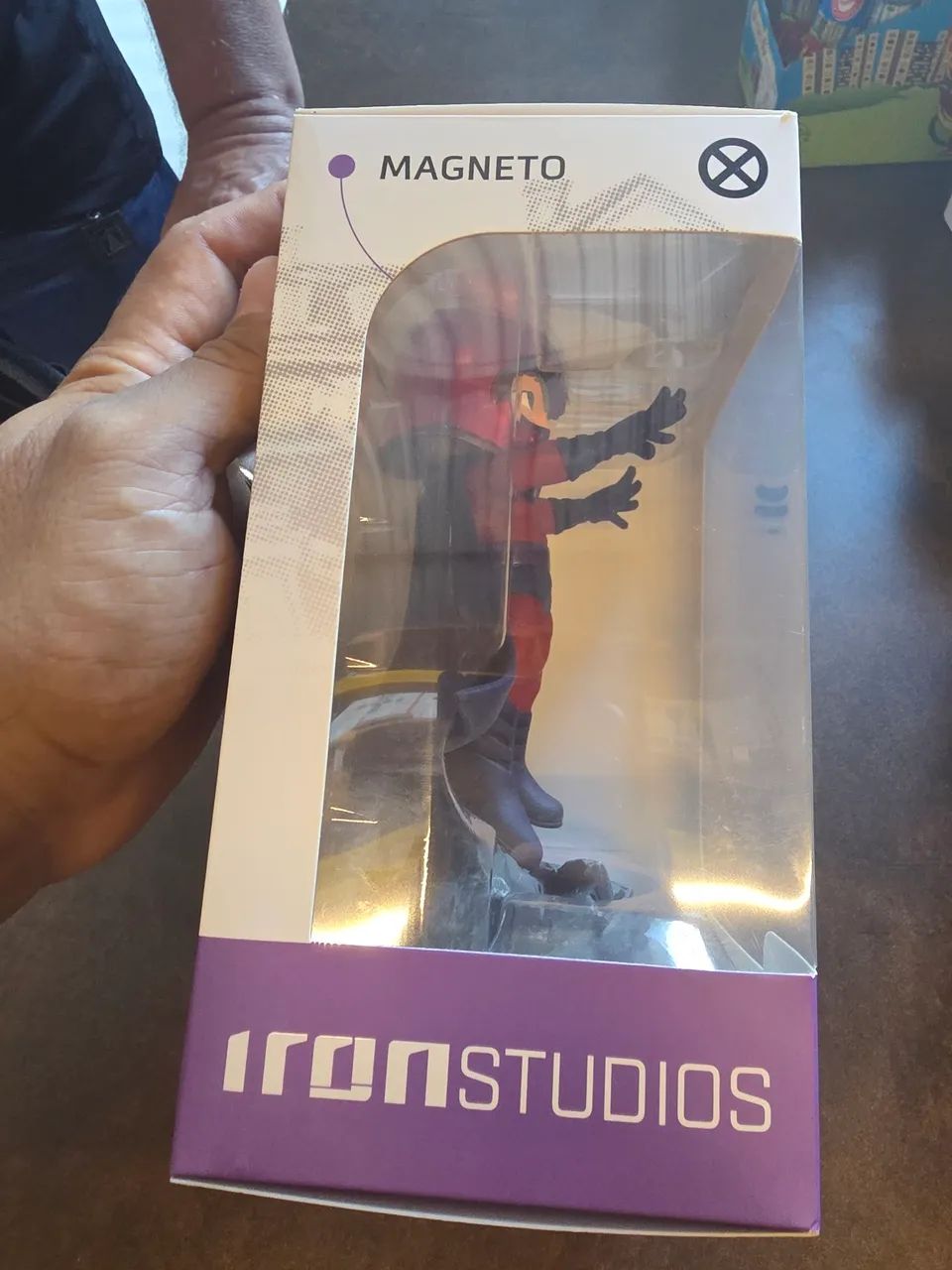 MAGNETO MINICO IRON STUDIOS - Foto 3