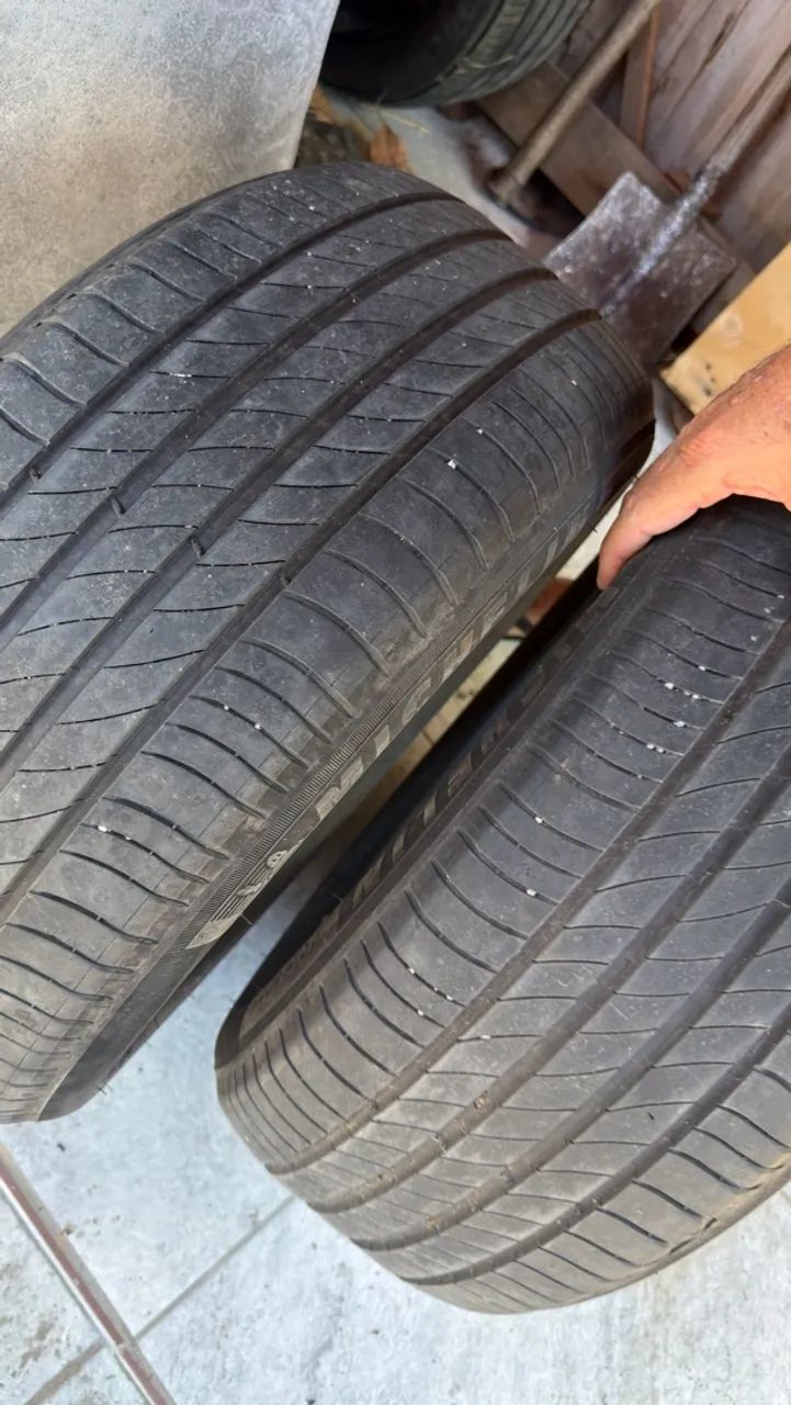 2 PNEUS SEMINOVOS ARO 17 MICHELIN - Foto 3