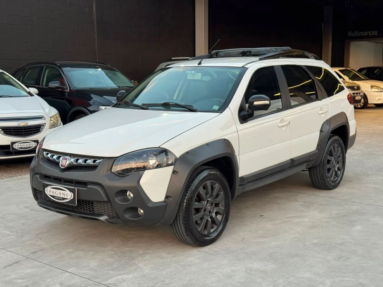 Fiat Palio Weekend Adventure Locker 1.8 Flex 2017 - Foto 2