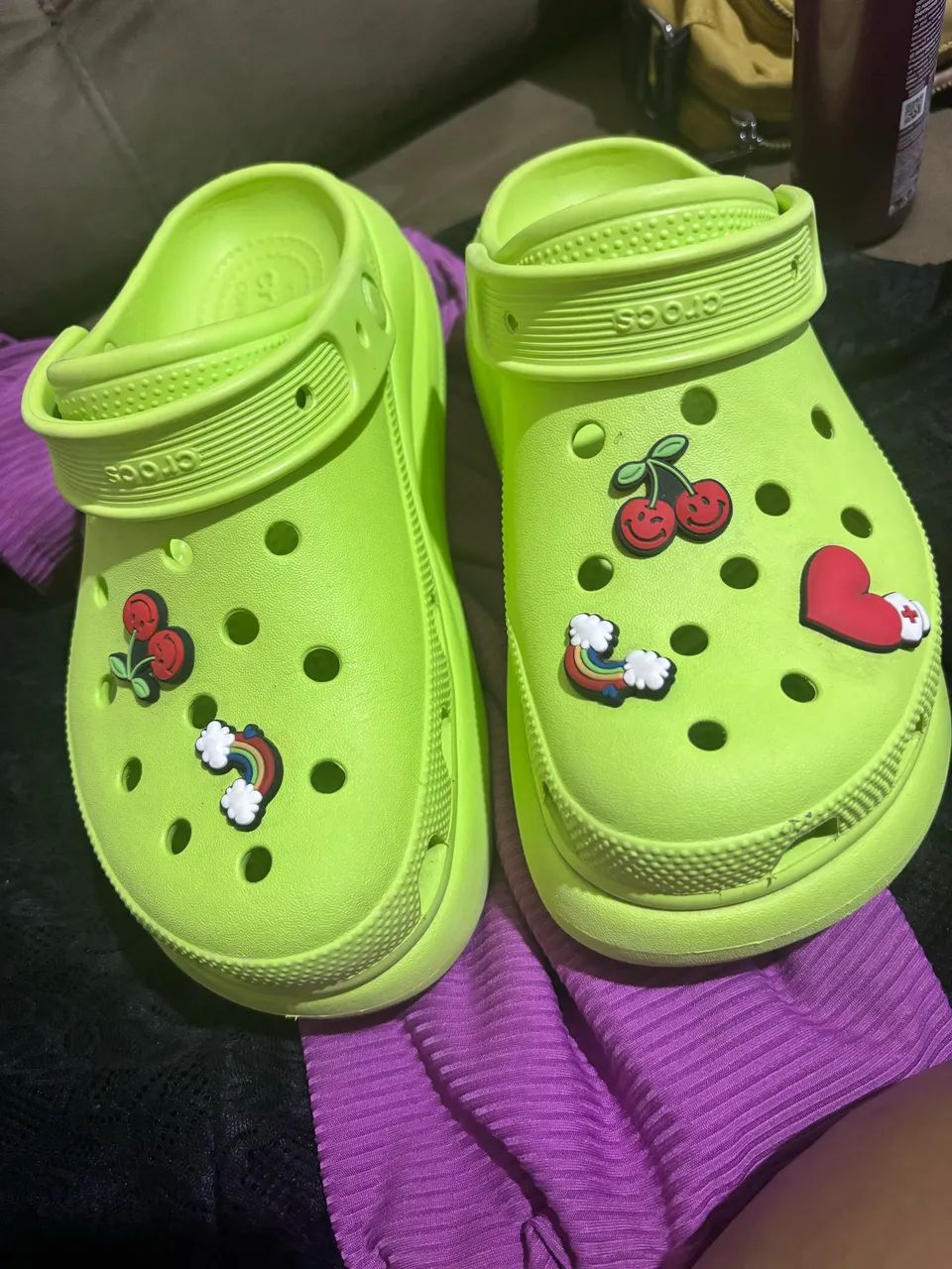 Crocs plataforma tamanho 37 - Foto 4