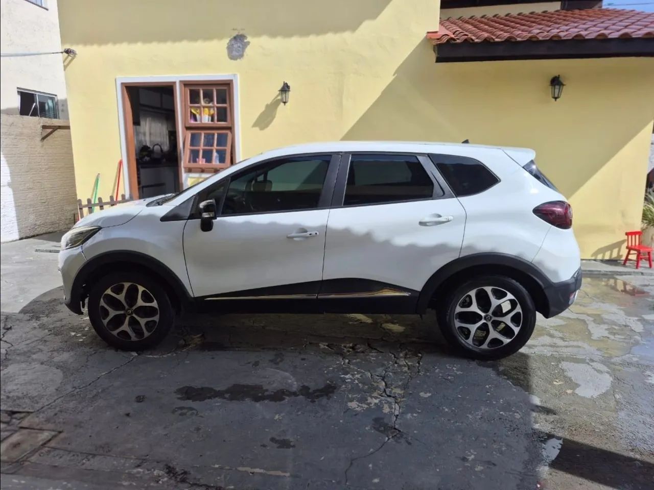 Renault Captur Intense 1.6 16V Flex 5P Aut. 2019 - Foto 2