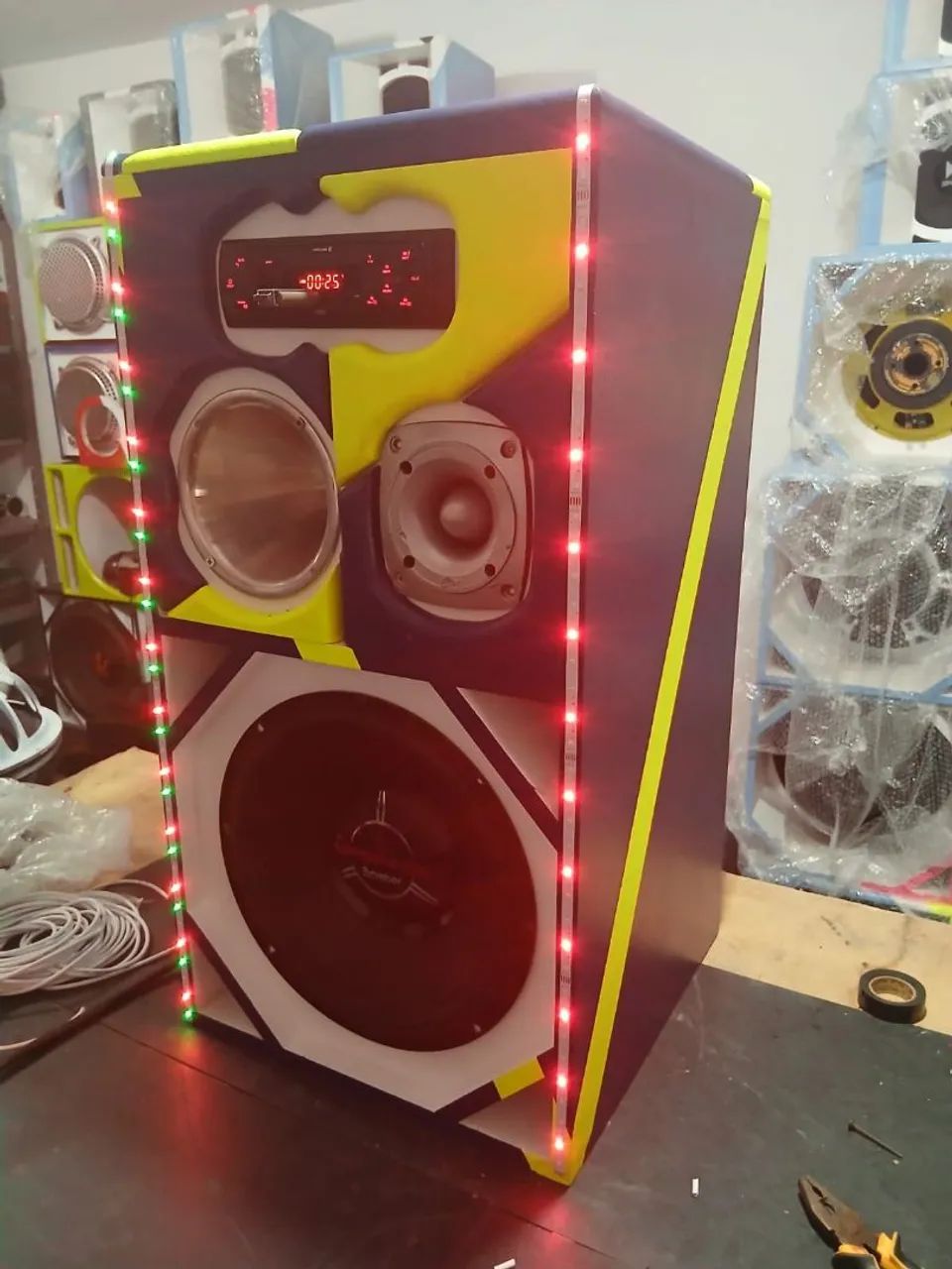 Caixa bob -Grave"12 350rms+tweeter+Radio Bluetooth e usb+fonte e leds+Módulo 800 e corneta - Foto 3