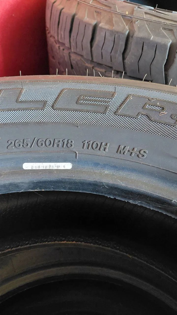 Pneus BRIDGESTONE  265/60 R 18  - Foto 4