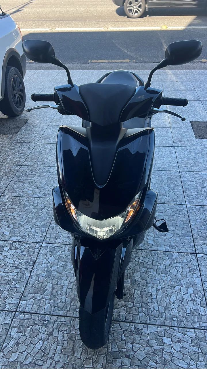 Fluo 125 Yamaha  - Foto 5