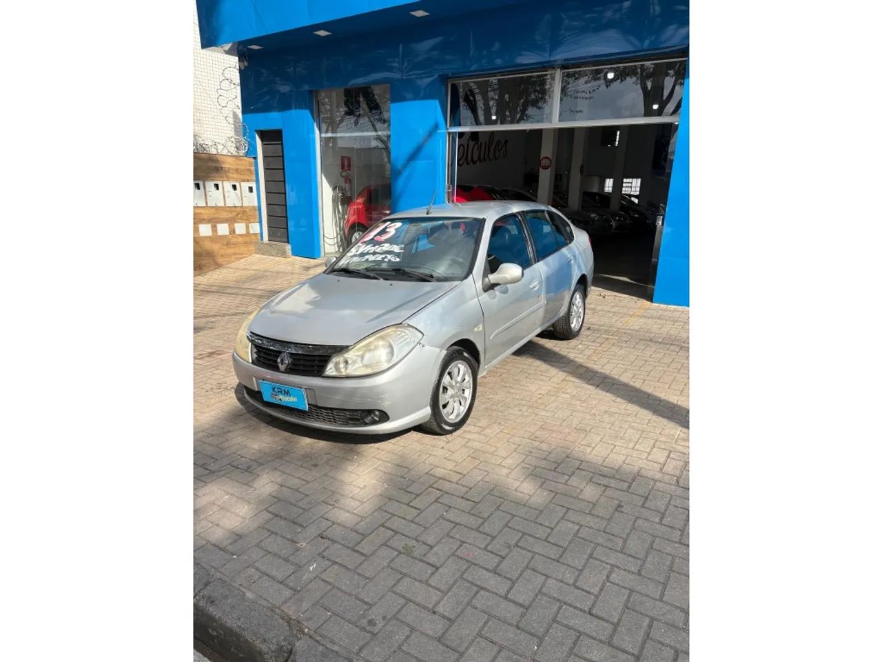 Renault Symbol PRIVILÈGE HI-FLEX 1.6 16V 4P 2013