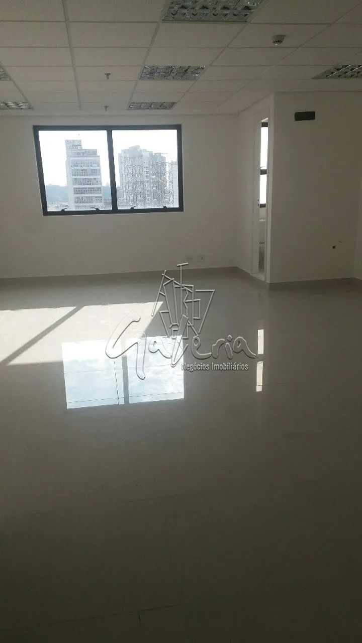 Sala Comercial Bairro Centro, S.C.Sul