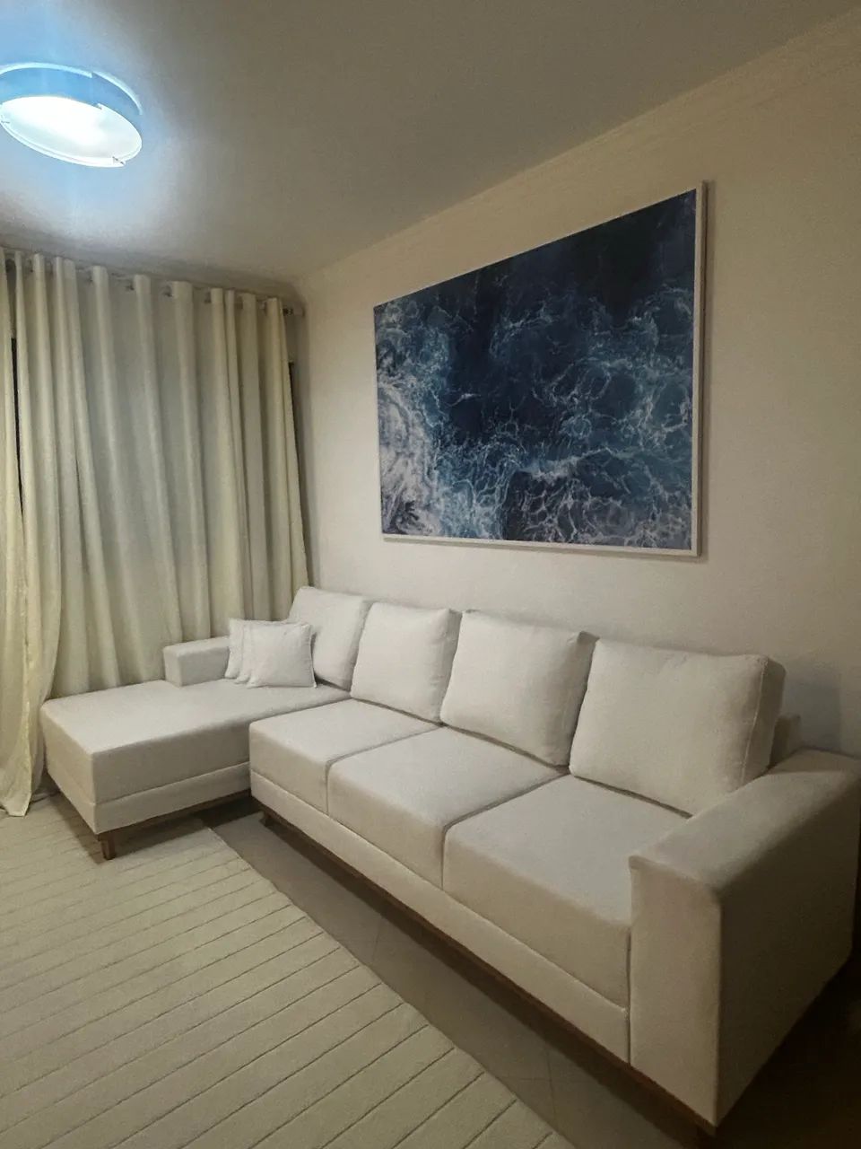 Sofá 4 Lugares 3m em Linho off white com Chaise Esquerdo - Excelente Estado